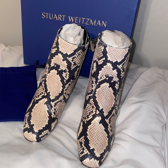 STUART WEITZMAN SNAKE BLOCK BOOTIE - Picture 6 of 9